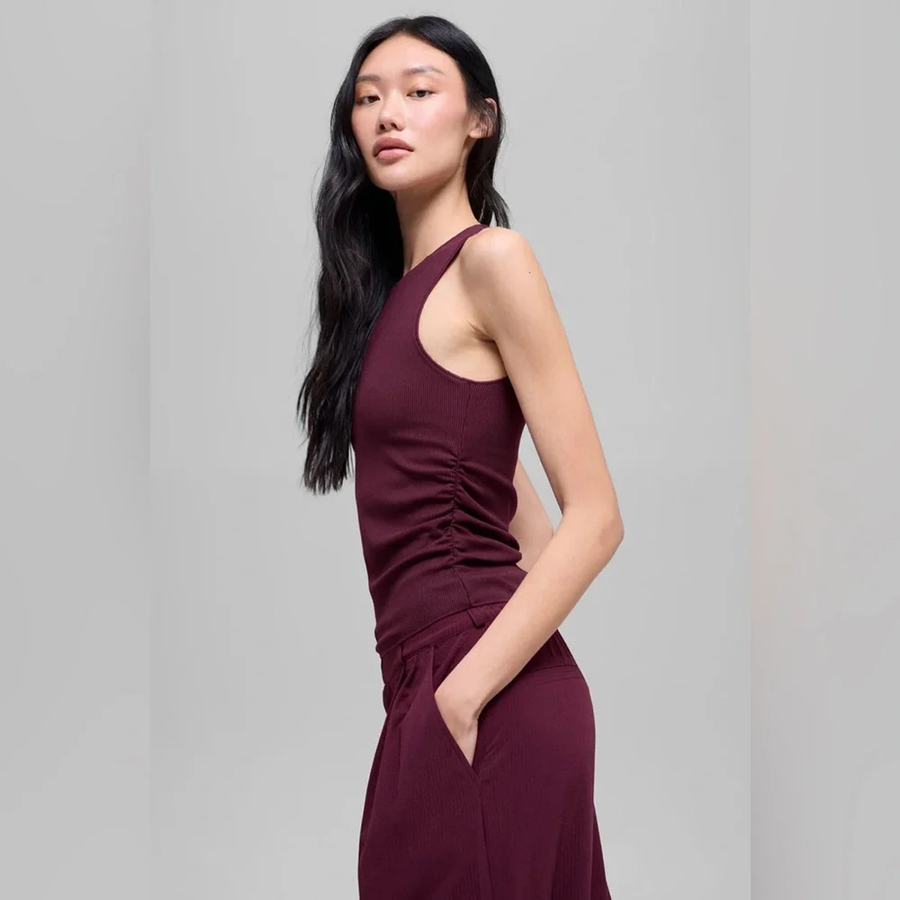 Alo Yoga Ribbed En Pointe Tank Burgundy S